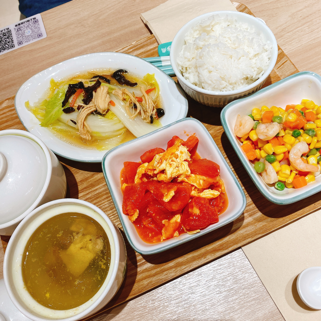 餐饮连锁店：老城鸡是如何干公域流质经营的？w7.jpg
