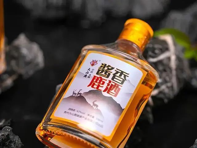 【公域望界】多彩贵州酒酒体醇薄,酱喷鼻凸起,您值患上去瞅w20.jpg