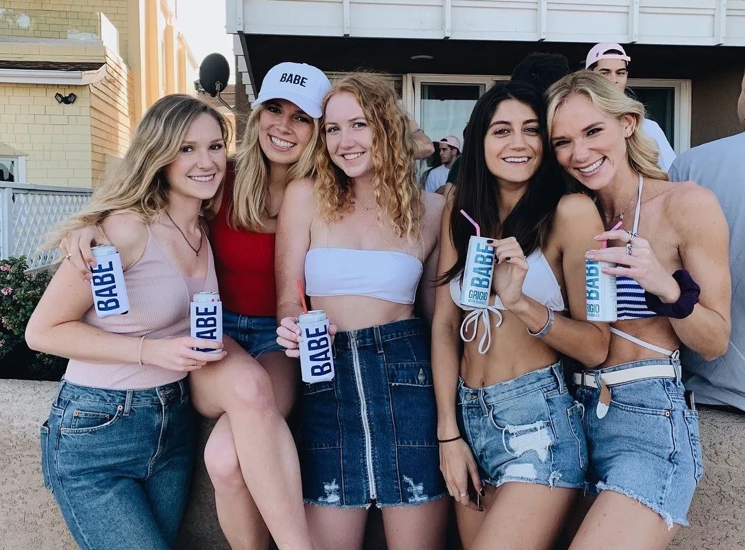 年轻一代偏爱微醺,DTC 酒饮品牌 Haus 获 450 万种子轮融资 | BrandStar