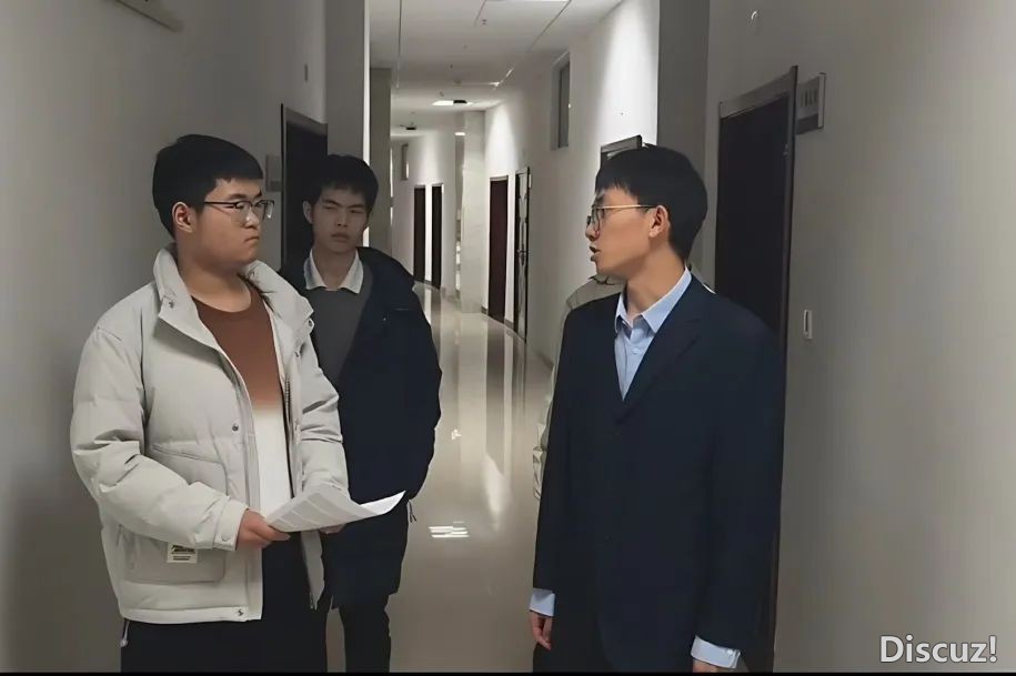 DeepSeek+校园糊口=无限可以!w16.jpg
