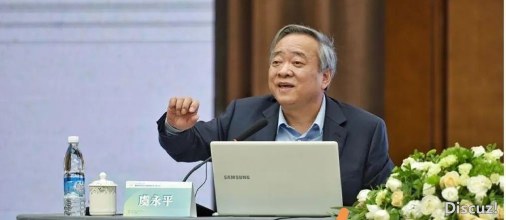 数字化海潮下,“DeepSeek+AI”怎样沉塑幼女教诲?深度剖析取真操指北!w13.jpg