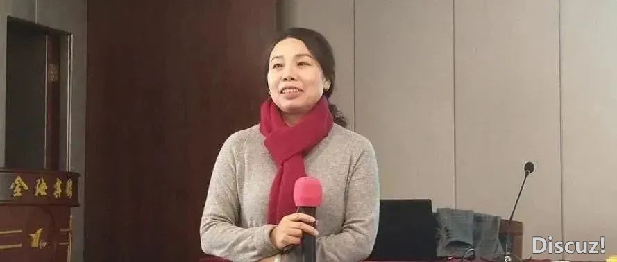 数字化海潮下,“DeepSeek+AI”怎样沉塑幼女教诲?深度剖析取真操指北!w18.jpg
