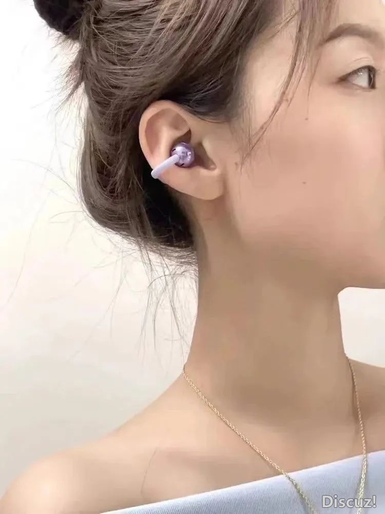 DeepSeek减持!比“启挂”借狠,华夏AI耳机狂销外洋,老中抢疯了w33.jpg