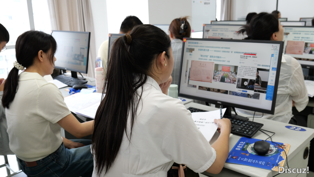 AIGC数字营销事业妙技训练再启班  同画企业开展新宏图w14.jpg