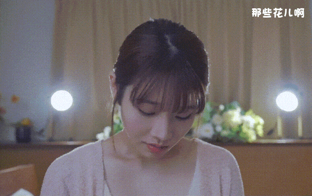 河北彩花|Deepseek评比的TOP级暗乌女神榜尾,颜值取身材的完善解释!w6.jpg