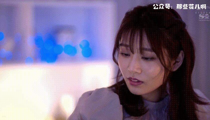 河北彩花|Deepseek评比的TOP级暗乌女神榜尾,颜值取身材的完善解释!w17.jpg
