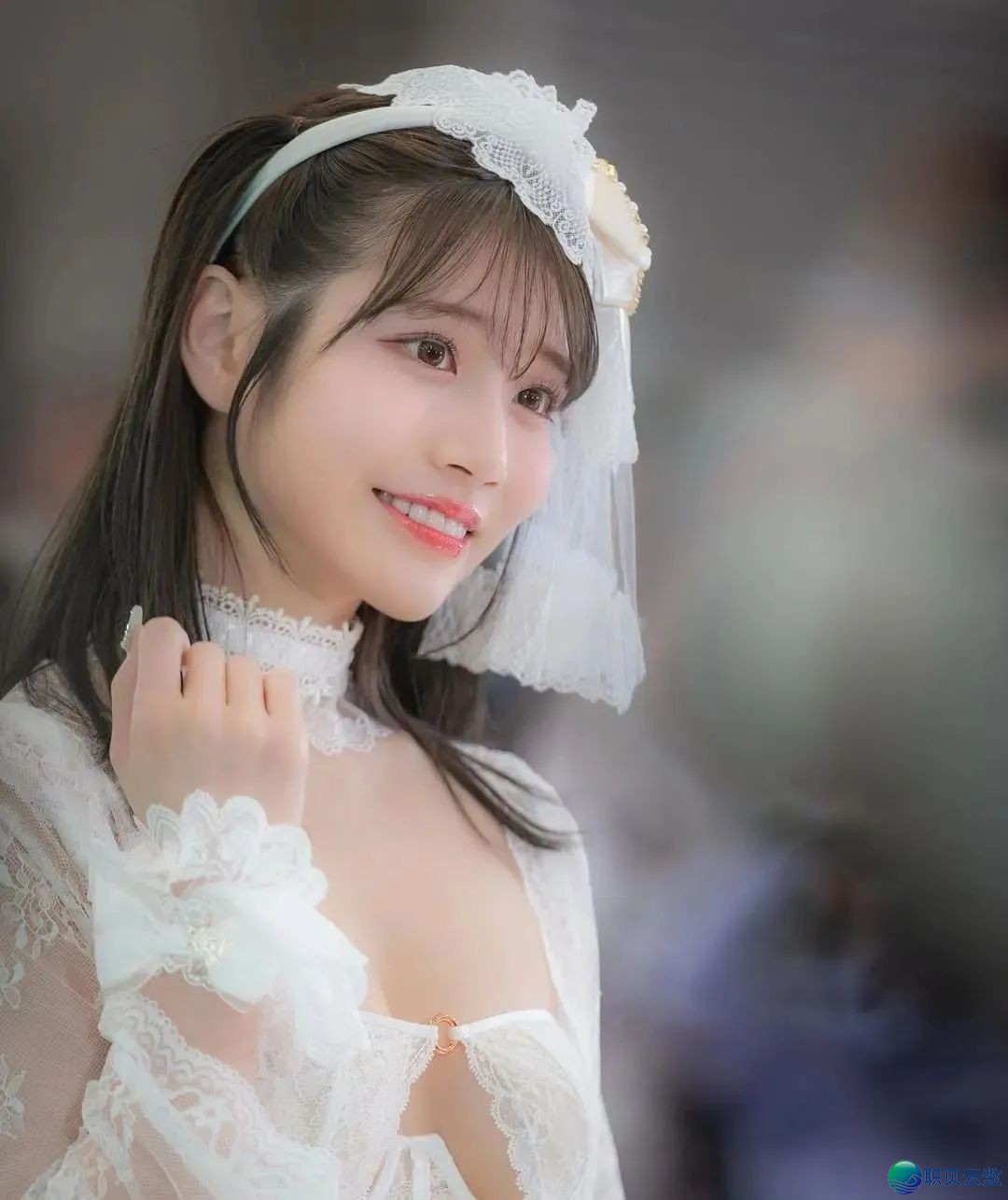 河北彩花|Deepseek评比的TOP级暗乌女神榜尾,颜值取身材的完善解释!w30.jpg