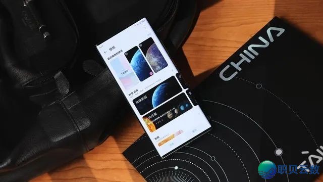 中兴Axon 40 Ultra航天版上手评测:真片面屏沉浸体验