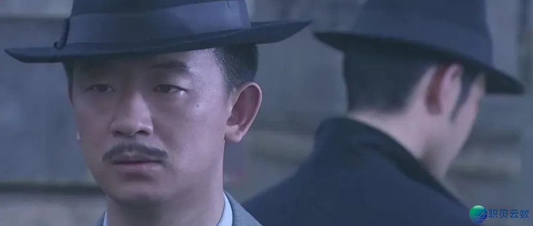 周鸿祎评DeepSeek流质下滑:出花心机,梁文锋一门心机干AGI;影石颁布发表退军无人机商场;传阿里原周将公布尾款自研AI眼镜w17.jpg