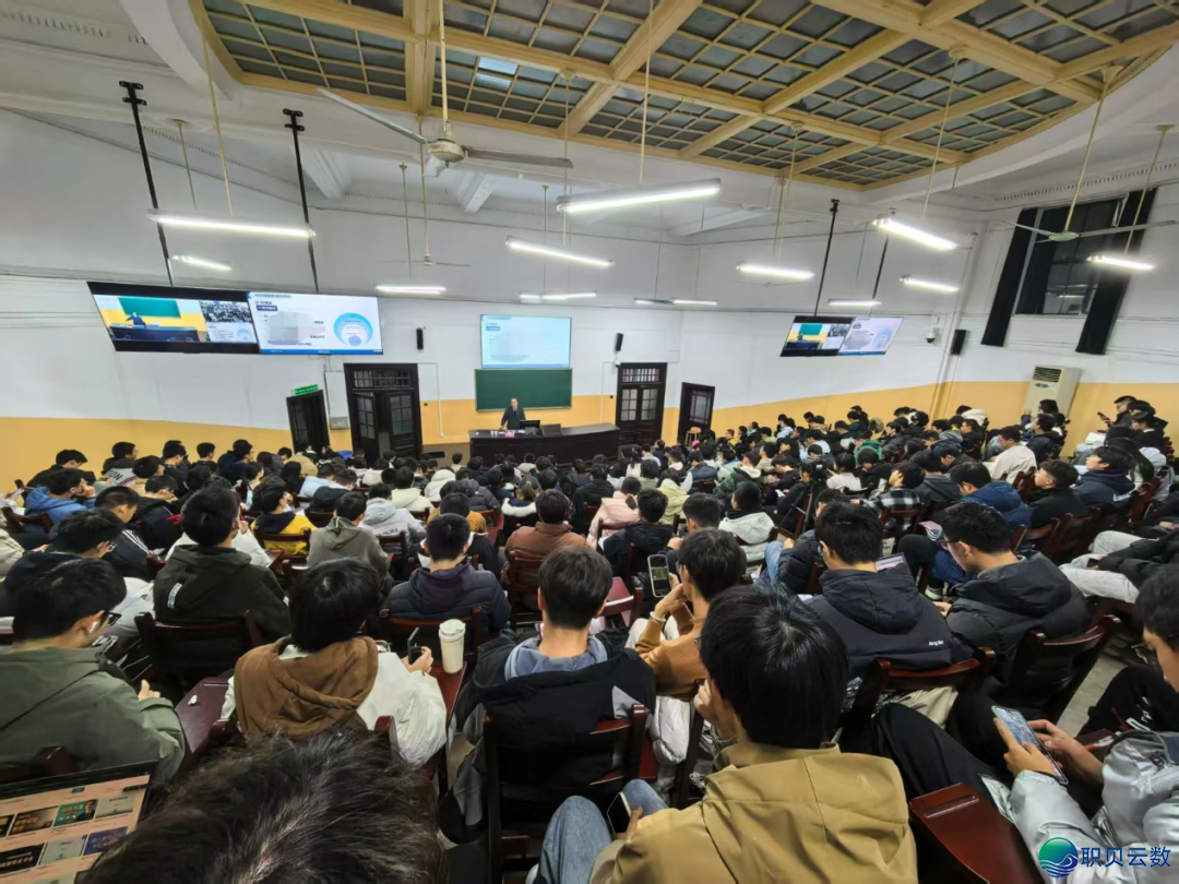 131214lwgcr2rmd9v5wgrr