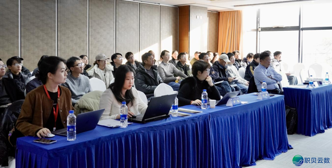 尾届(2025)AIGC取数智传布年夜会“AIGC 赋能支流代价传布:实质立异取作用力建立”教术服装论坛t.vhao.net正在京举办w6.jpg