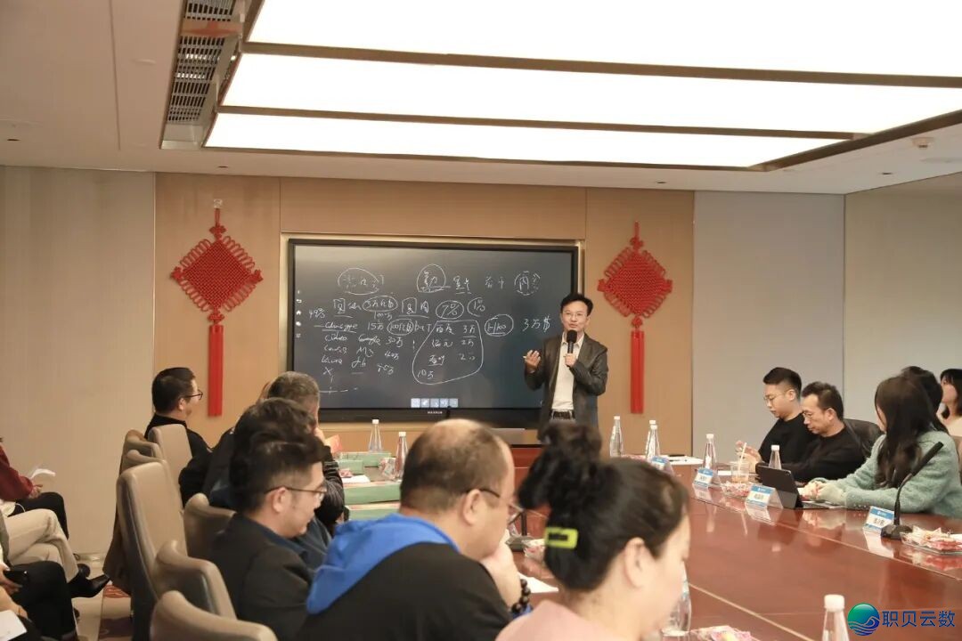 024622hf4fhbz7s8m85pmm