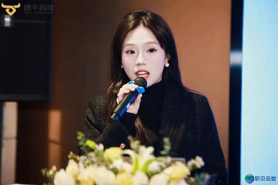 022219g4jvunjd4um4vjdz