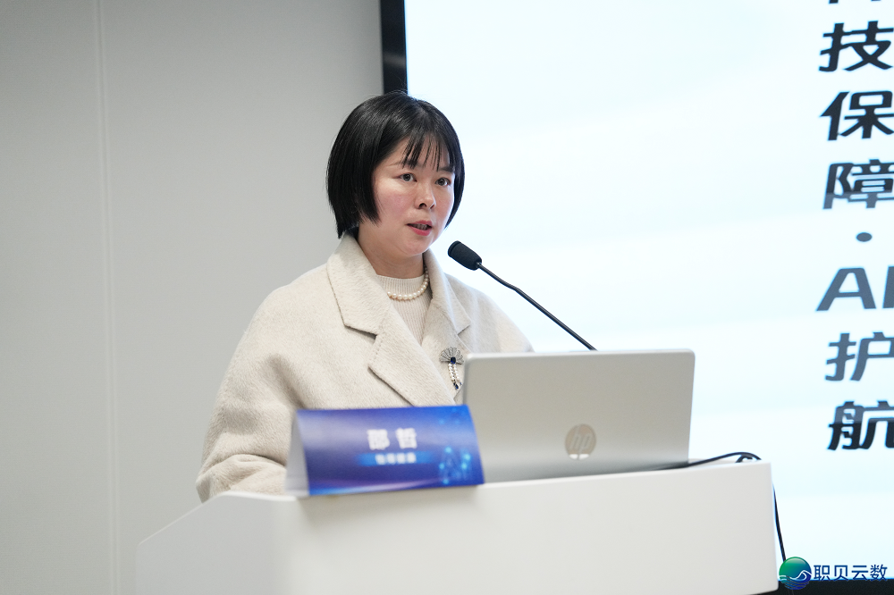 070124tlv4xyjxvxyd8lgt