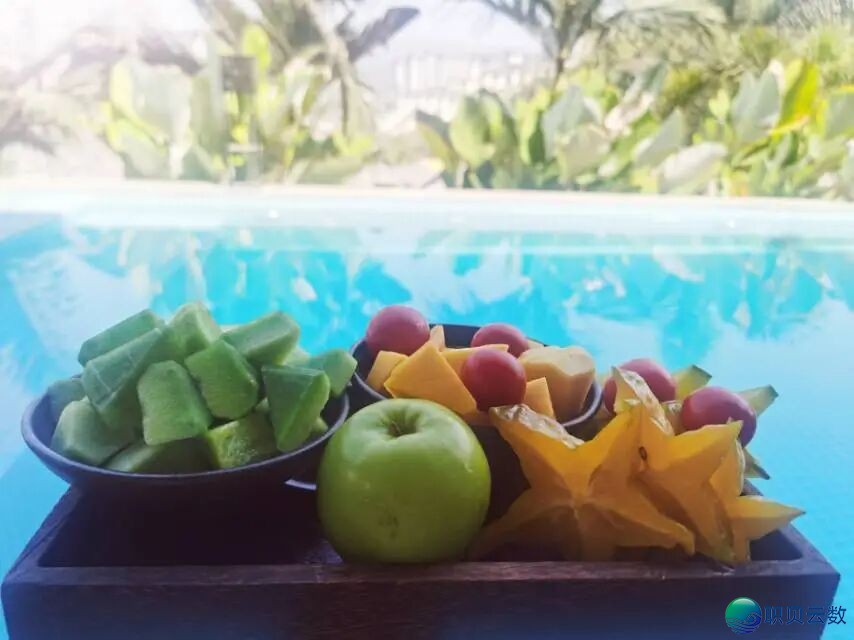 043717y3s7iihiuyumui77