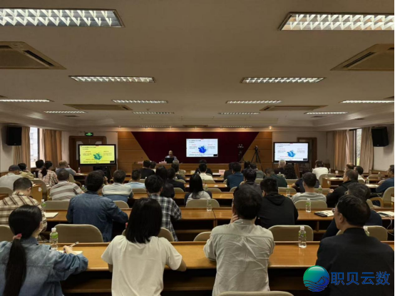 052228mq4uw99usrsiiues