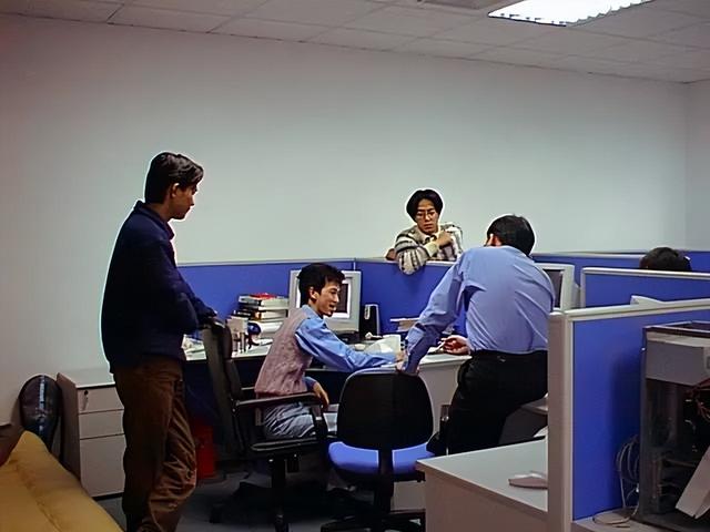 谁正在腾讯上赚了1万亿？