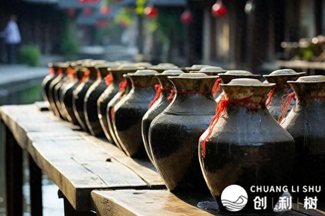 换瓶酒、启盖酒、光瓶酒……利剑酒止业治象丛死的面前 表露了甚么？